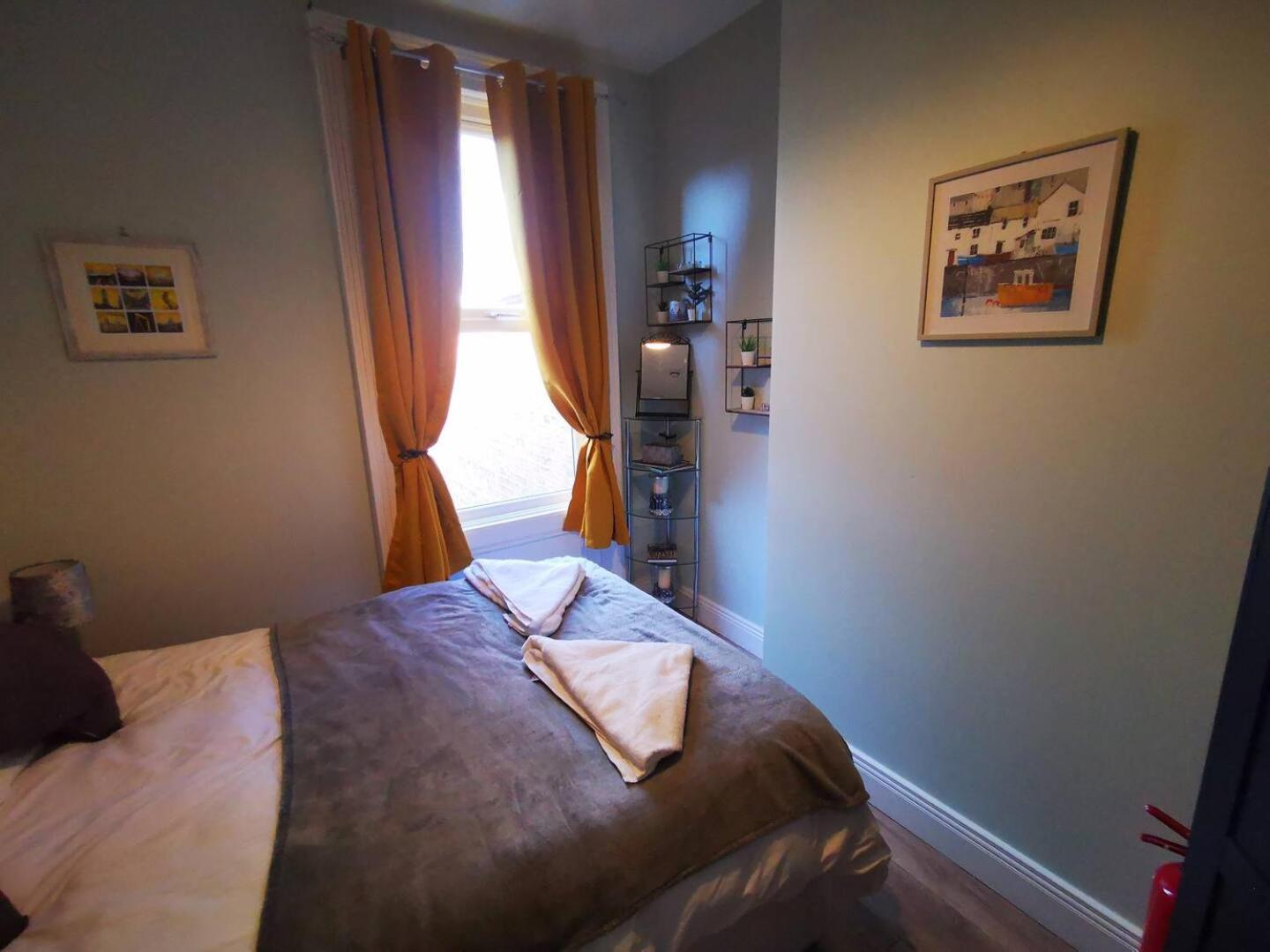 Holiday home 4 Bed Boutique House Lisburn Road *