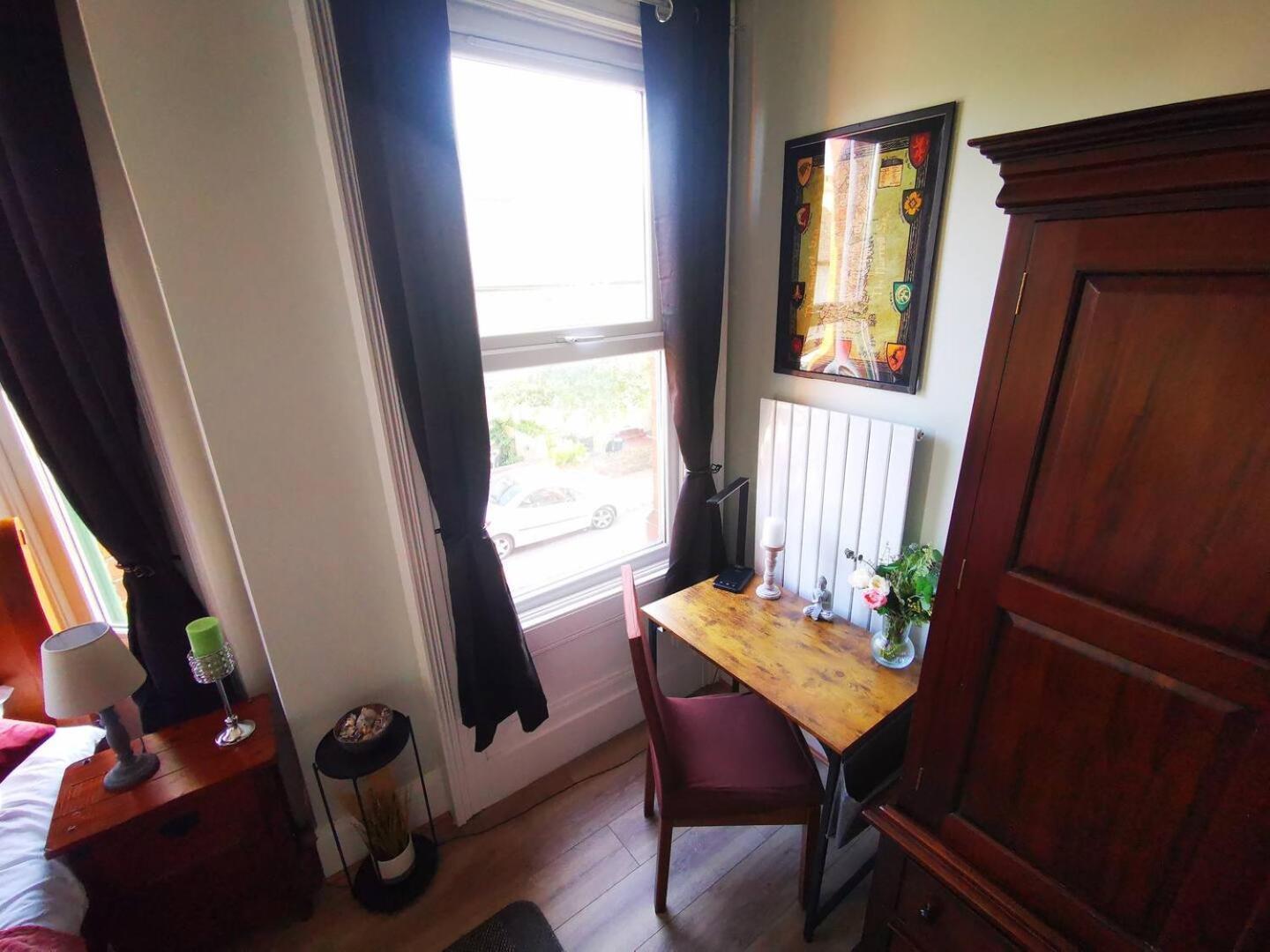 4 Bed Boutique House Lisburn Road * Belfast
