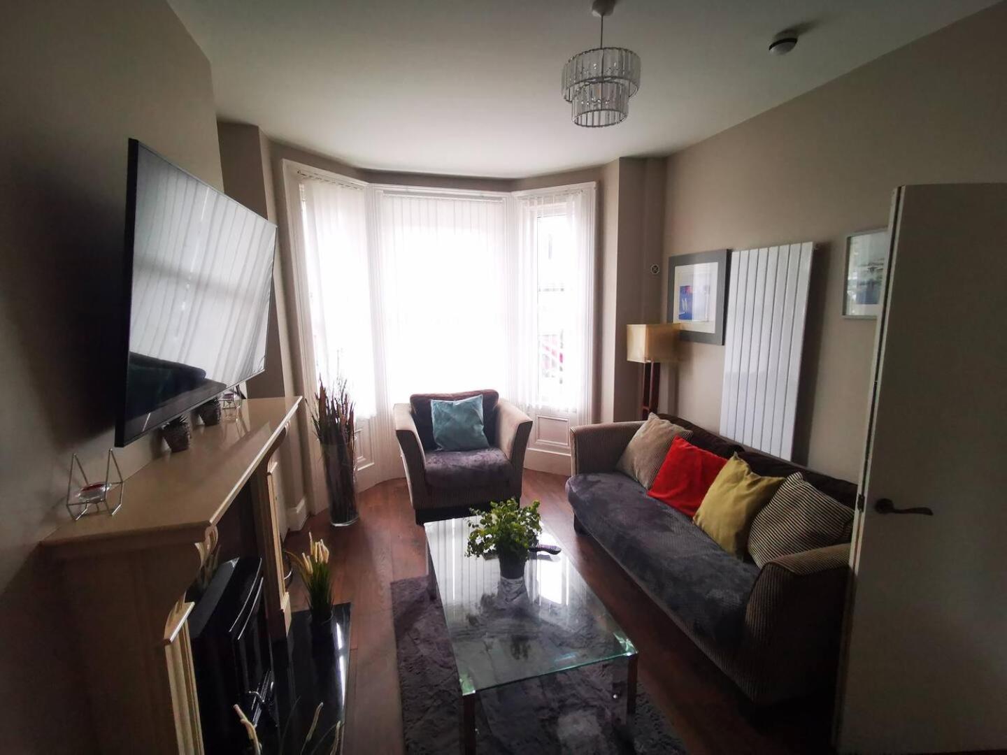 4 Bed Boutique House Lisburn Road Holiday home Belfast